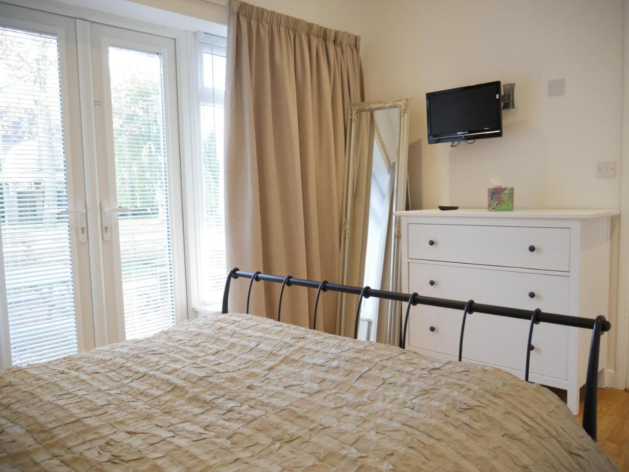 Glendower Guest
